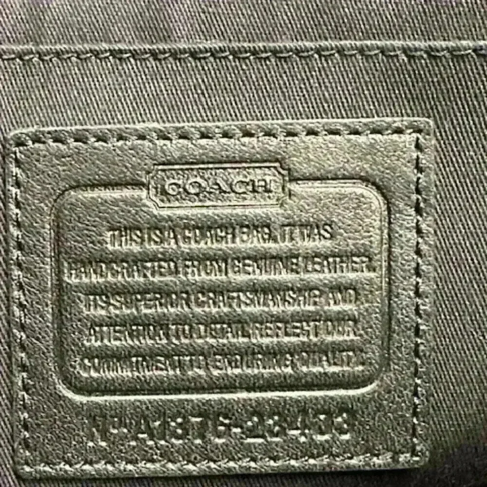 Coach Penelope 23403 Black Leather Turnlock Flap Crossbody Shoulder Bag Purse